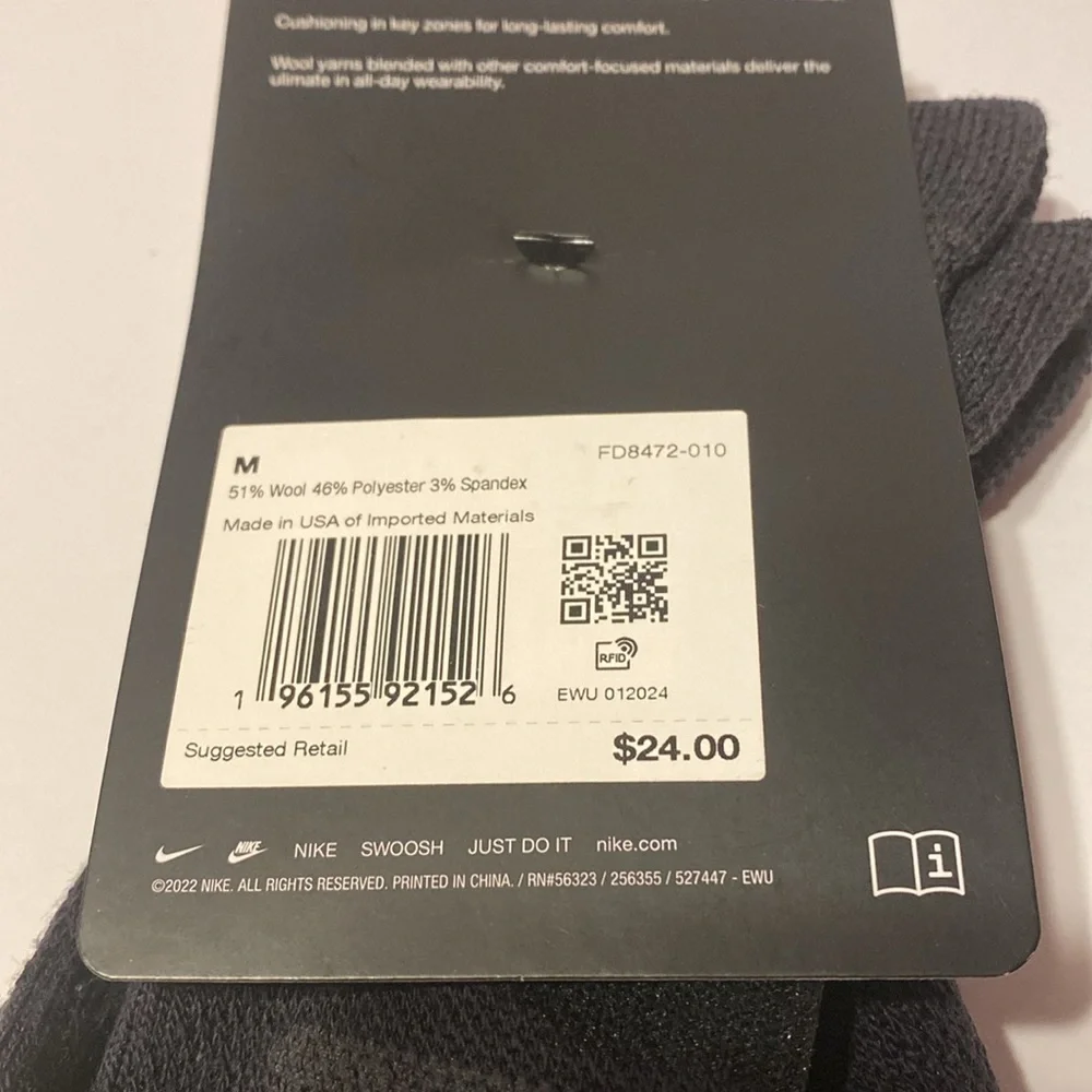 Nike Outdoor Wool Blend Cushioned Crew Socks